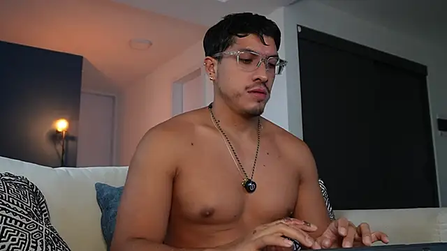 Snapshot of NicoHeat chatting on 27, 3, 2026 NicoHeat online show from 27, 3, 2026