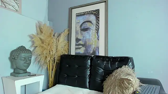 CloeCastillo online show from 20, 2, 2026