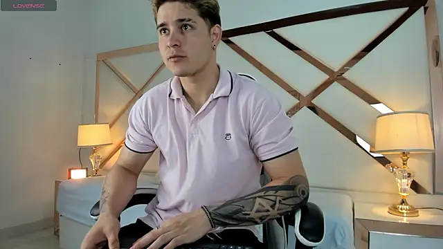 rayan linxx online show from 21, 3, 2026