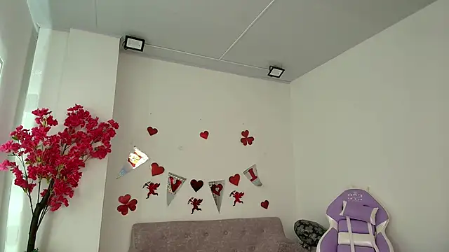 Alanna  scott online show from 20, 2, 2026