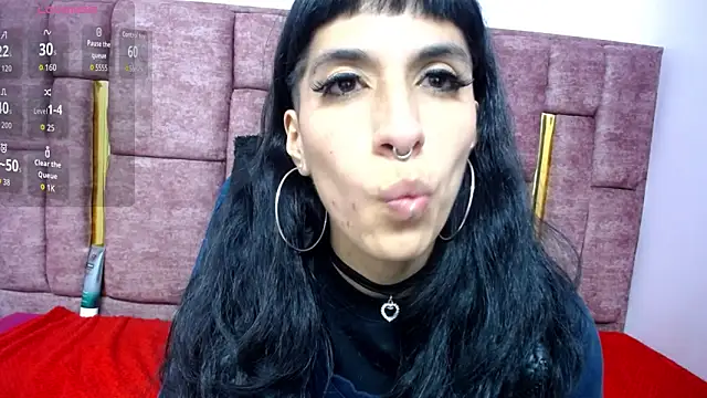 Snapshot of FRANCESCA_LOVE_ chatting on 1, 5, 2026 FRANCESCA LOVE online show from 1, 5, 2026