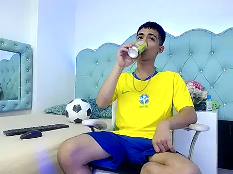 Apolo Richards online show from 20, 2, 2026