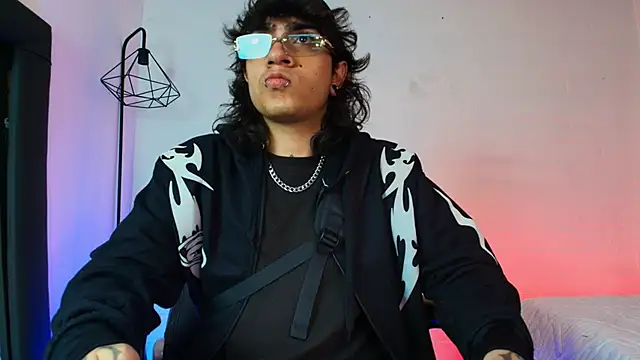 Axell Kussh online show from 22, 3, 2026