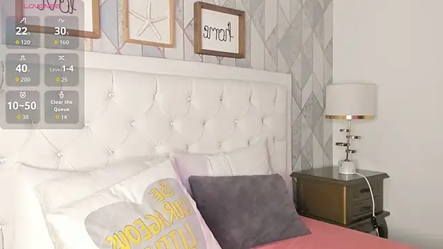 luna forever7 online show from 28, 3, 2026