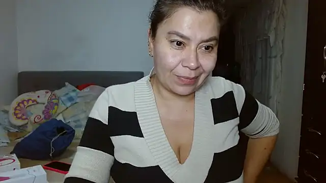 Karo sexy online show from 24, 1, 2025