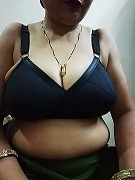 SexybeboX online show from 4, 7, 2026