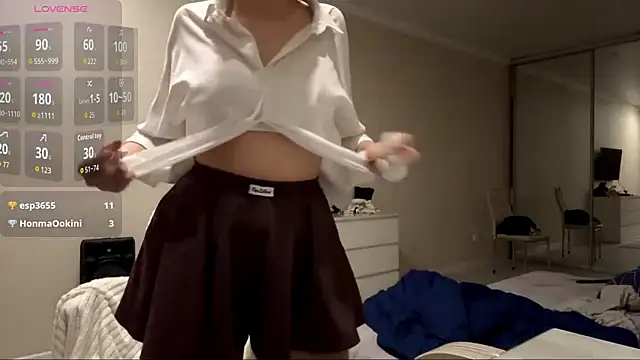 Snapshot of ElliKrovel chatting on 25, 2, 2026 ElliKrovel online show from 25, 2, 2026