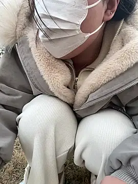 yiyiyi-6666 online show from 14, 3, 2026