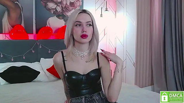 JosephineRowe online show from 28, 2, 2026