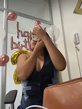 Snapshot of Emily_Harpeer chatting on 16, 2, 2026 Emily Harpeer online show from 16, 2, 2026