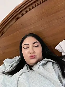 Snapshot of Amber_Sinn chatting on 18, 6, 2026 Amber Sinn online show from 18, 6, 2026