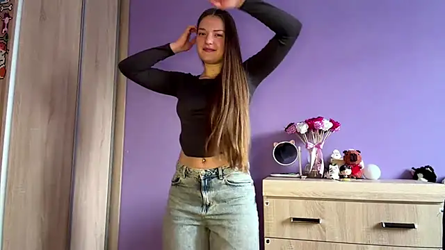 Snapshot of Milayouknow chatting on 27, 2, 2026 Milayouknow online show from 27, 2, 2026