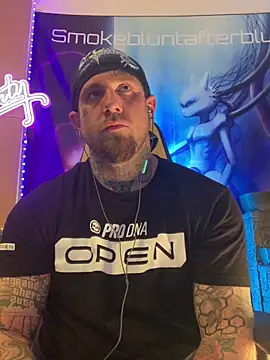 Snapshot of Smokebluntafterblunt chatting on 13, 2, 2026 Smokebluntafterblunt online show from 13, 2, 2026