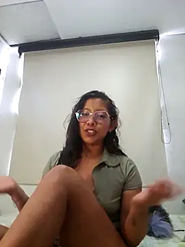 Camila Lopez1 online show from 11, 2, 2026