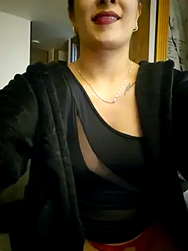 Snapshot of Paola_andrade chatting on 14, 2, 2026 Paola andrade online show from 14, 2, 2026