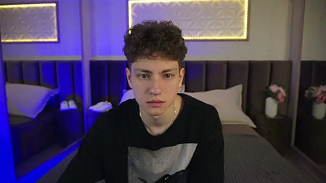 Snapshot of StefanBev chatting on 18, 3, 2026 StefanBev online show from 18, 3, 2026