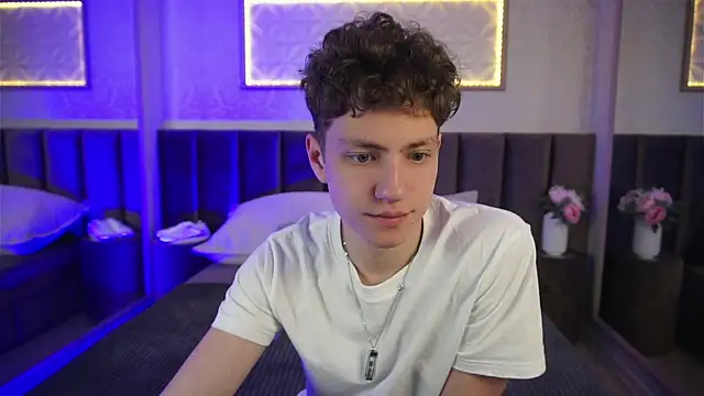 Snapshot of StefanBev chatting on 29, 3, 2026 StefanBev online show from 29, 3, 2026