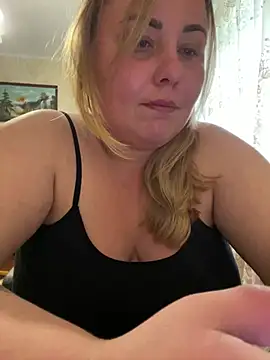 Snapshot of Mommy-girl-Lola chatting on 3, 6, 2026 Mommy-girl-Lola online show from 3, 6, 2026