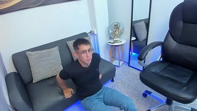 Snapshot of Tommas_Jhonson chatting on 21, 2, 2026 Tommas Jhonson online show from 21, 2, 2026