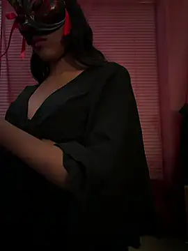 LadyKitsune online show from 14, 2, 2026