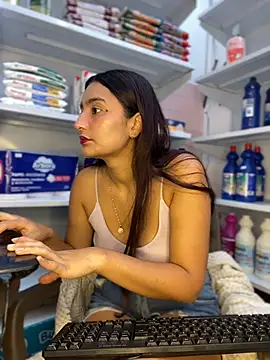 -BabyLuna online show from 31, 3, 2026