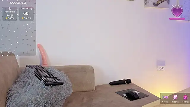 Scarlett Walker05 online show from 18, 2, 2026