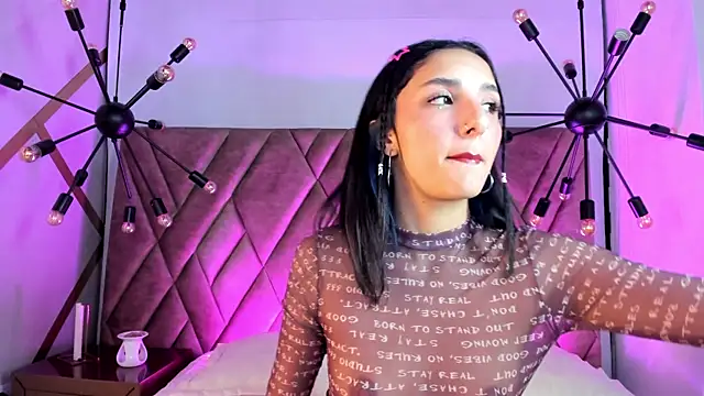 Aris Suarez online show from 15, 4, 2026