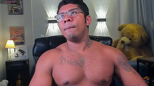 Snapshot of LEOHRDZ chatting on 15, 2, 2026 LEOHRDZ online show from 15, 2, 2026