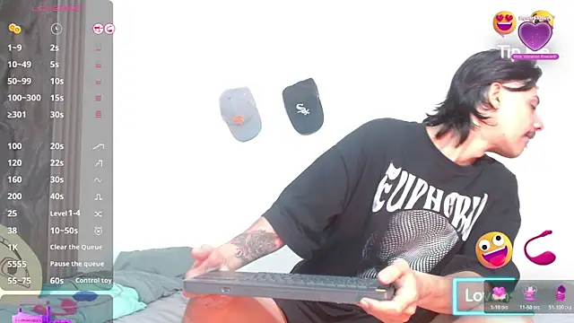 Damian-and-Camerum online show from 9, 4, 2026