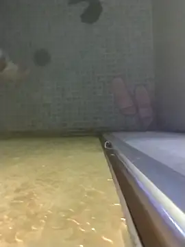 Snapshot of Flakotte chatting on 11, 4, 2026 Flakotte online show from 11, 4, 2026