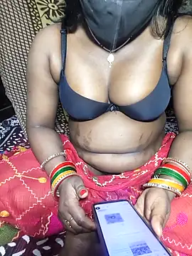 PRIYAGOYAL online show from 24, 2, 2026