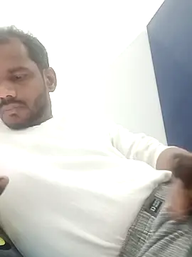 Snapshot of Daddyishere_19 chatting on 11, 2, 2026 Daddyishere 19 online show from 11, 2, 2026