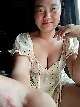 Snapshot of lisn-cute chatting on 8, 6, 2026 lisn-cute online show from 8, 6, 2026