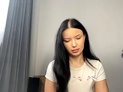 Snapshot of JoanGold chatting on 1, 3, 2026 JoanGold online show from 1, 3, 2026