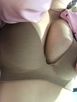 cuty lusy online show from 6, 4, 2026