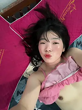 cuty lusy online show from 13, 5, 2026