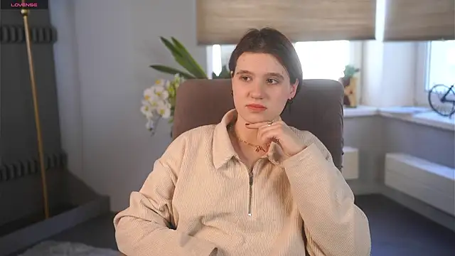 Snapshot of BelleHayton chatting on 12, 2, 2026 BelleHayton online show from 12, 2, 2026