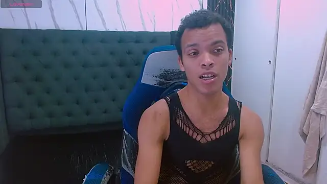 Snapshot of WilThePasive chatting on 16, 2, 2026 WilThePasive online show from 16, 2, 2026