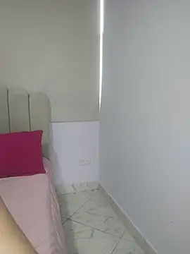 Snapshot of its_lauu_ chatting on 9, 2, 2026 its lauu online show from 9, 2, 2026