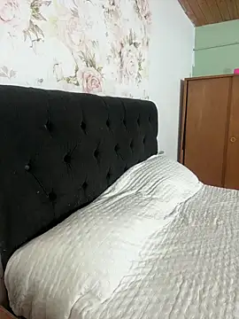 AriBeautiful online show from 6, 3, 2026