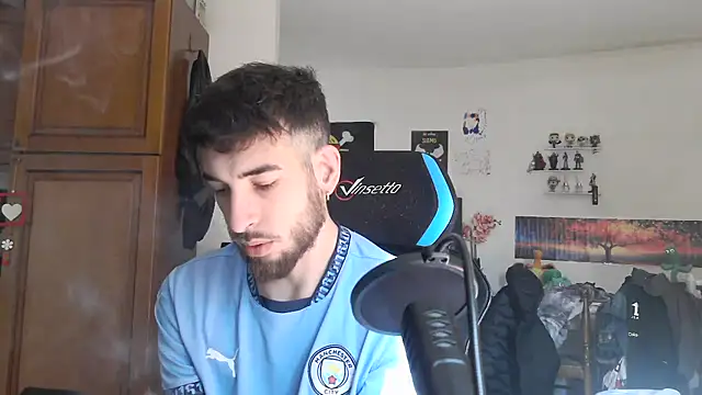 Snapshot of maestroboris95 chatting on 11, 2, 2026 maestroboris95 online show from 11, 2, 2026