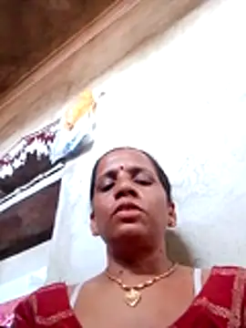 Snapshot of Anitarakkoli chatting on 22, 5, 2026 Anitarakkoli online show from 22, 5, 2026