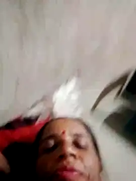 Snapshot of Anitarakkoli chatting on 11, 6, 2026 Anitarakkoli online show from 11, 6, 2026