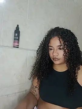 BrianaSweetxxx online show from 16, 5, 2026