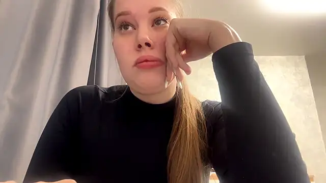 Lunexia Kysstoria online show from 3, 3, 2026