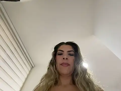 Encantadora Eva online show from 28, 2, 2026