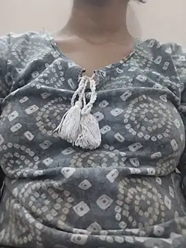 Snapshot of shivani_jain chatting on 16, 2, 2026 shivani jain online show from 16, 2, 2026