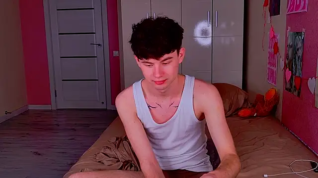 Snapshot of moon_Gloww chatting on 22, 3, 2026 moon Gloww online show from 22, 3, 2026