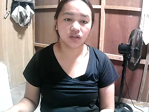 Cloudette 17 online show from 23, 2, 2026