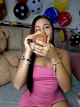 Snapshot of JuliettaArlet chatting on 16, 6, 2026 JuliettaArlet online show from 16, 6, 2026
